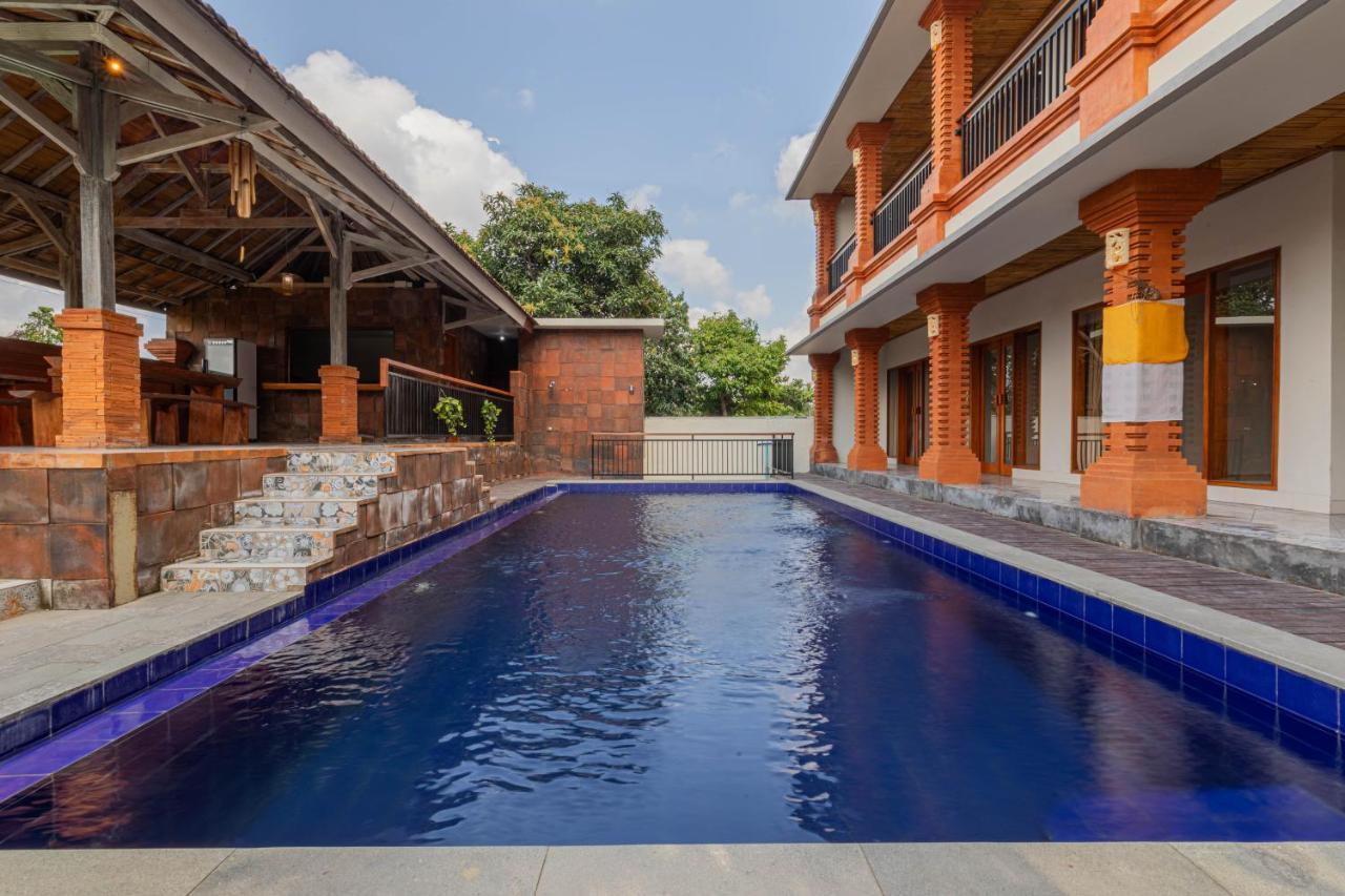 Candra Loka Studio & Apartment By The Loka Kerobokan Exterior foto