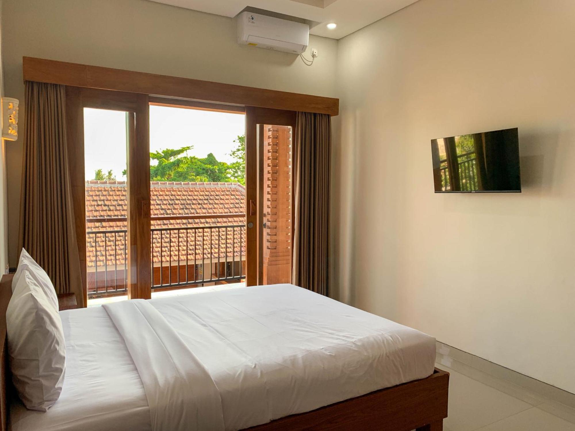 Candra Loka Studio & Apartment By The Loka Kerobokan Exterior foto